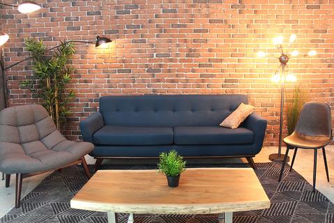 Conrad Sofa Dark Blue